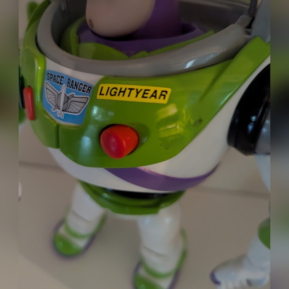Buzz Lightyear Toy Story Disney Store Pixar Bonnie 12" Talking  Action Figure - Picture 6 of 10